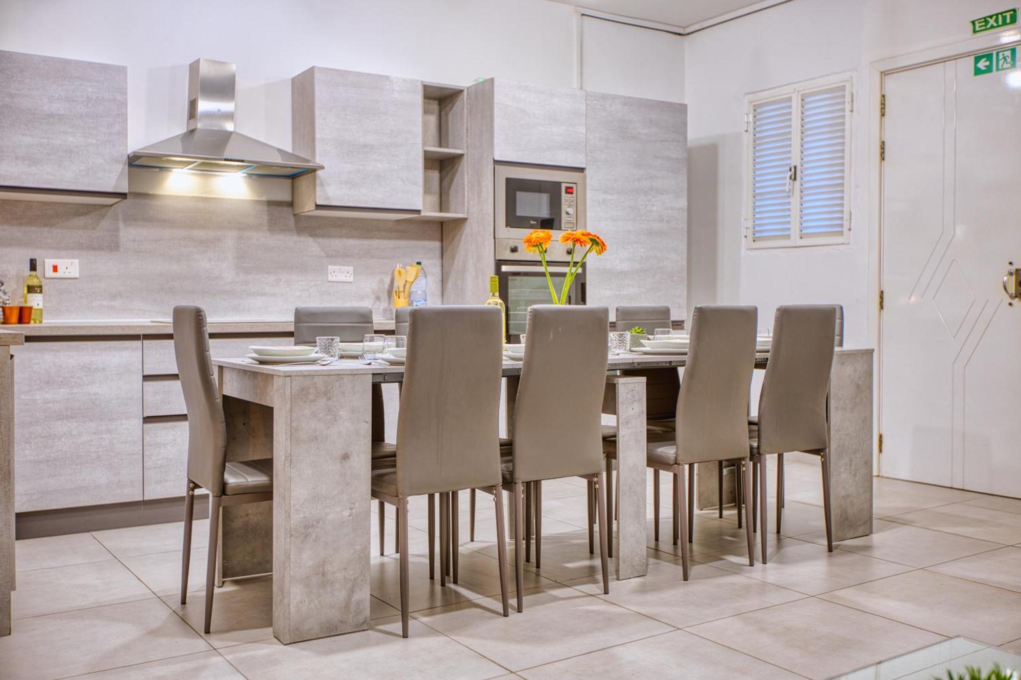 Modern Haven * Слима